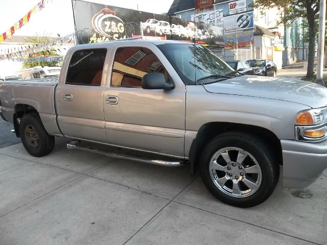 2006 GMC Sierra 1500 SLE Sierra 2WD