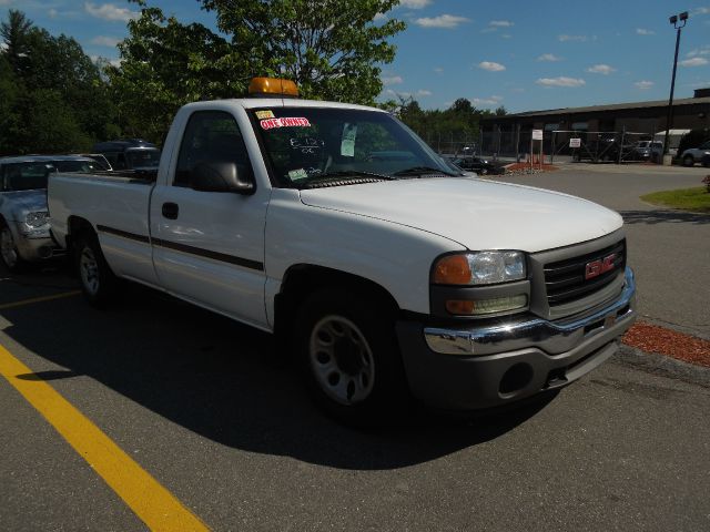 2006 GMC Sierra 1500 EX-L Minivan