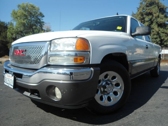 2006 GMC Sierra 1500 4dr Sdn Auto GLS w/XM