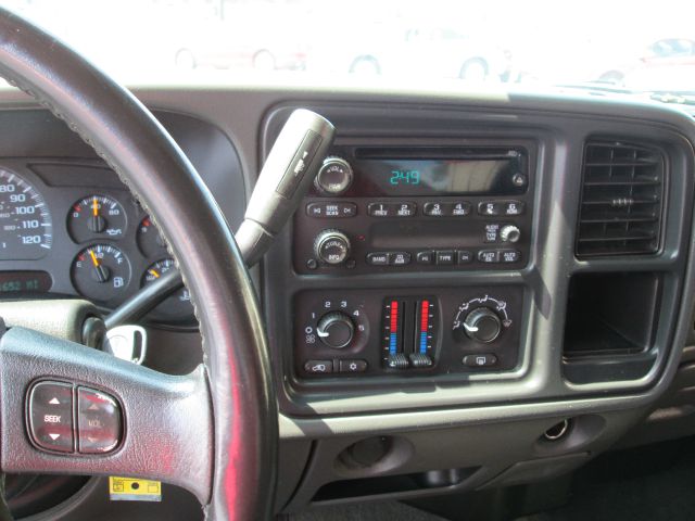 2006 GMC Sierra 1500 LT 34K V6 ROOF