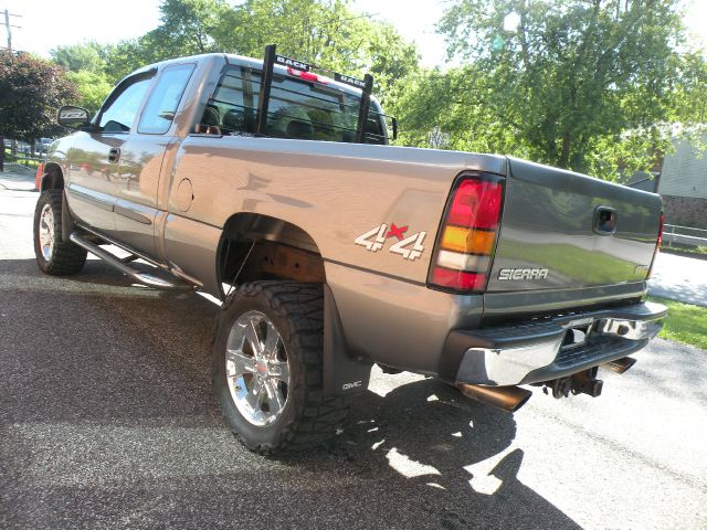 2006 GMC Sierra 1500 CREW CAB DRW WRK T