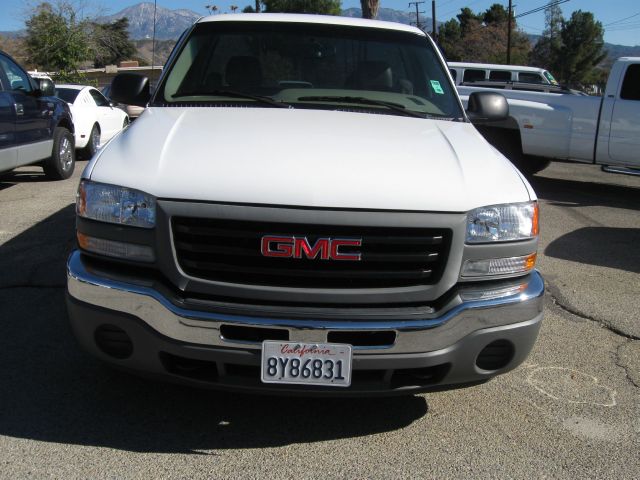 2006 GMC Sierra 1500 Denali EASY Finance