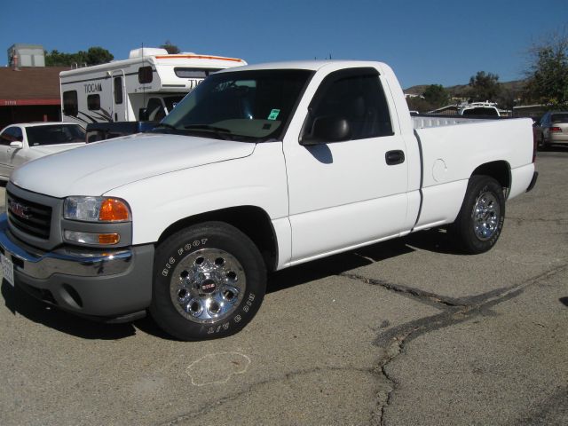 2006 GMC Sierra 1500 Denali EASY Finance