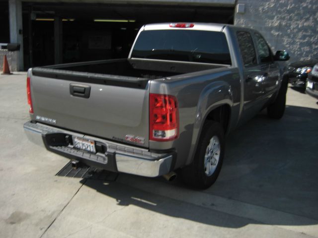 2007 GMC Sierra 1500 4WD V6