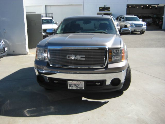 2007 GMC Sierra 1500 4WD V6