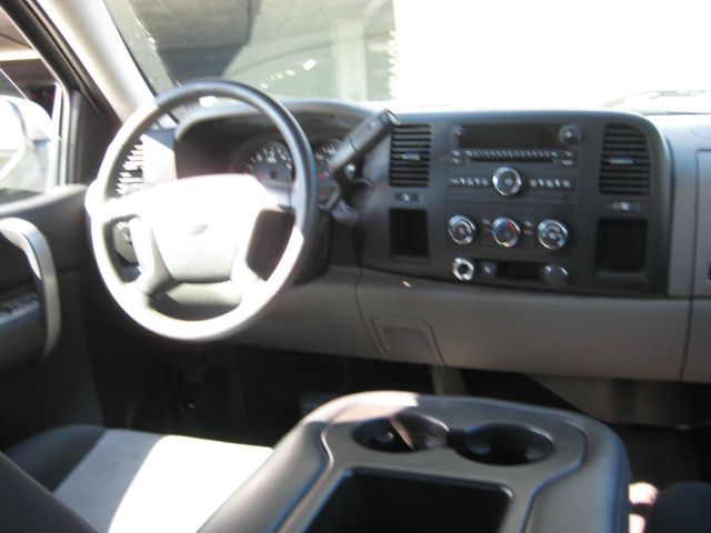 2007 GMC Sierra 1500 4WD V6