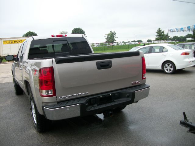 2007 GMC Sierra 1500 SLE Sierra 2WD