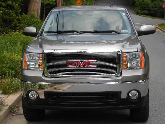 2007 GMC Sierra 1500 SLE Sierra 2WD