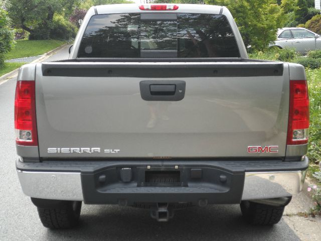 2007 GMC Sierra 1500 SLE Sierra 2WD