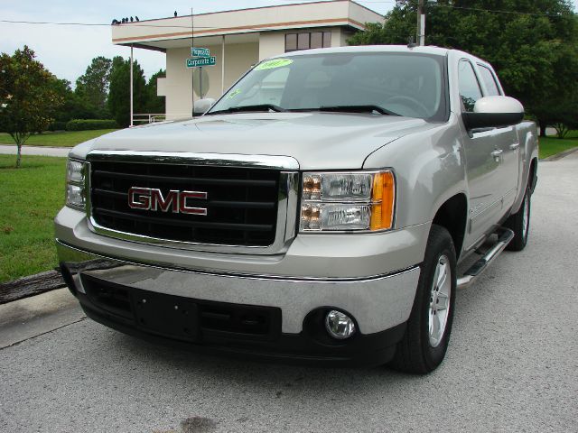 2007 GMC Sierra 1500 2WD Crew Cab 143.5