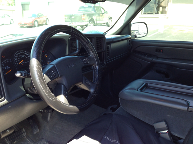 2007 GMC Sierra 1500 4WD W/leathersunroof