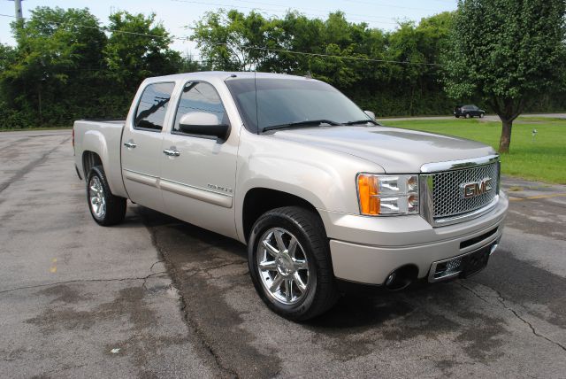 2007 GMC Sierra 1500 SLE Sierra 2WD