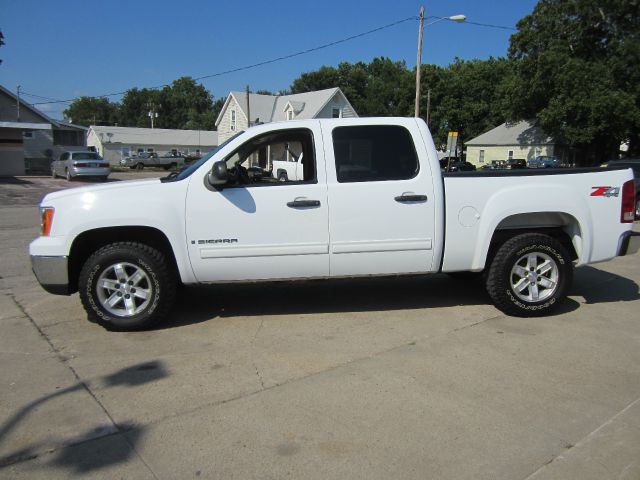 2007 GMC Sierra 1500 Base 3500 2 WD