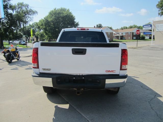 2007 GMC Sierra 1500 Base 3500 2 WD