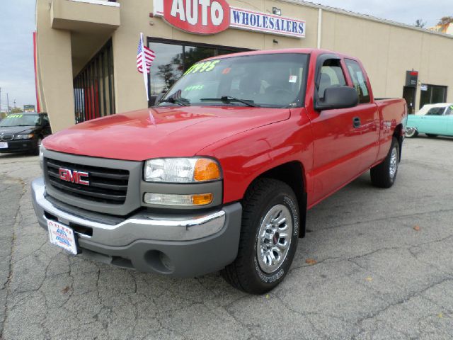 2007 GMC Sierra 1500 SLE Sierra 2WD