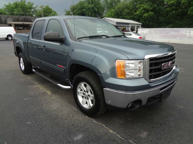 2007 GMC Sierra 1500 Evolution MR Sedan 4D