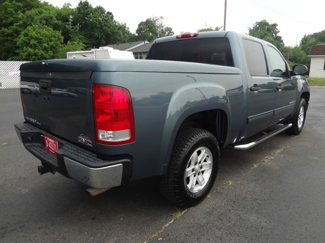 2007 GMC Sierra 1500 Evolution MR Sedan 4D