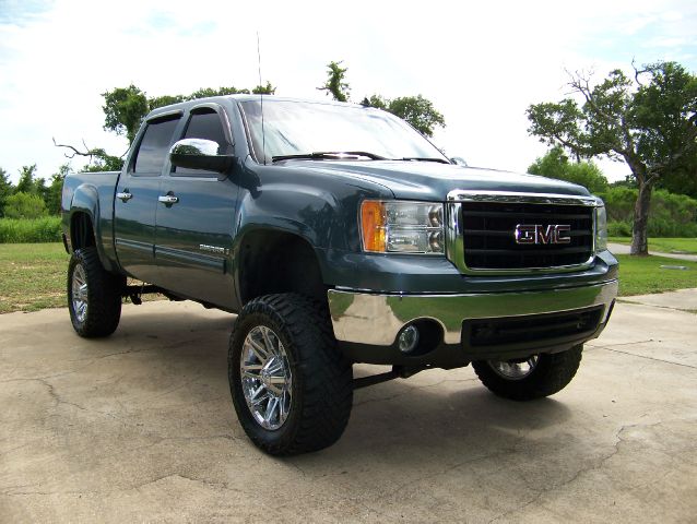 2007 GMC Sierra 1500 LS 2WD 4dr SUV