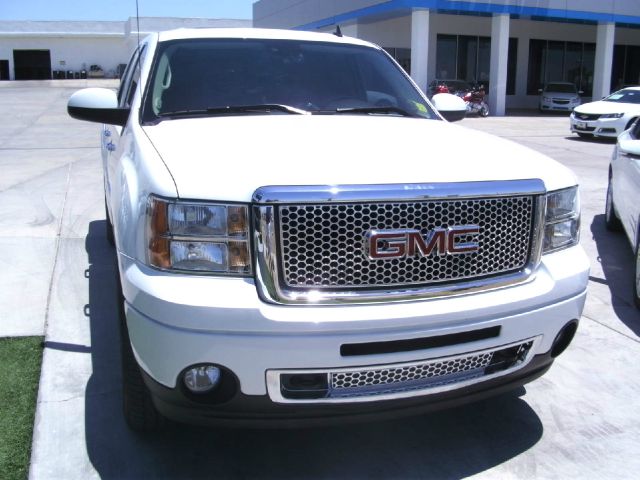 2008 GMC Sierra 1500 SLE Sierra 2WD