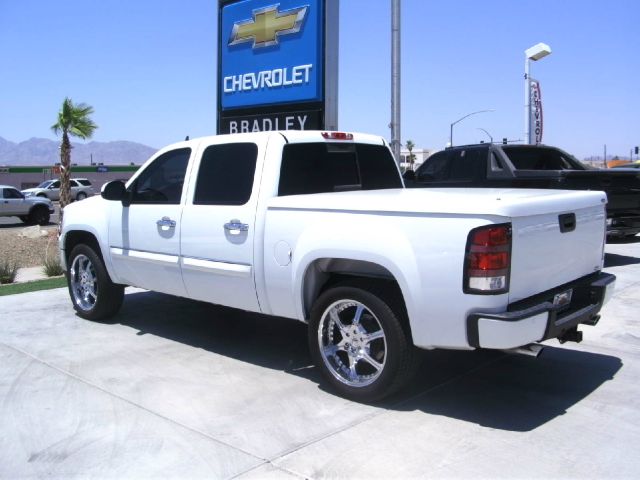 2008 GMC Sierra 1500 SLE Sierra 2WD