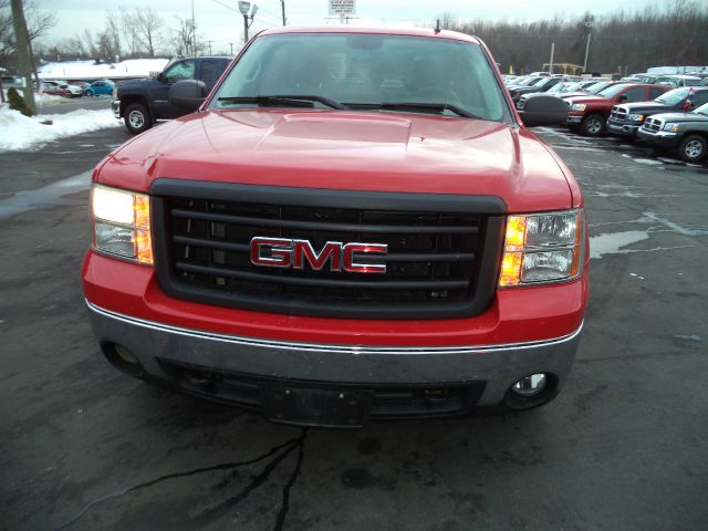 2008 GMC Sierra 1500 Denali-awd-quads-third-tv/dvd-nav-sunroof