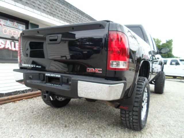 2008 GMC Sierra 1500 XLT 4X4 Diesel BAD Credit OK