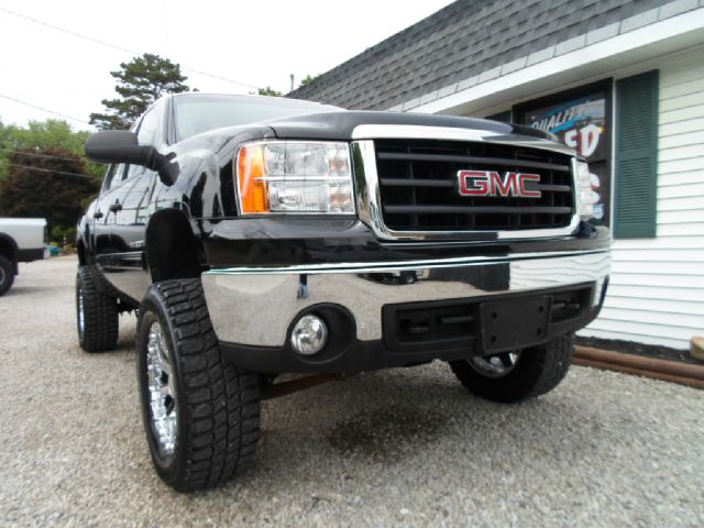 2008 GMC Sierra 1500 XLT 4X4 Diesel BAD Credit OK