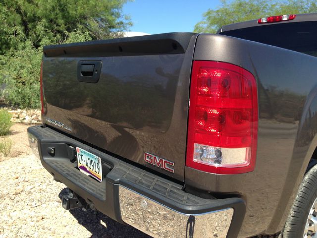 2008 GMC Sierra 1500 Evolution MR Sedan 4D