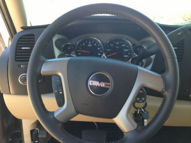 2008 GMC Sierra 1500 Evolution MR Sedan 4D