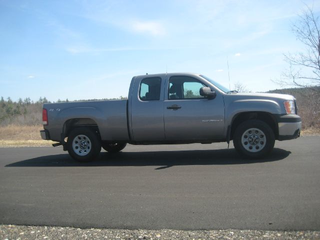 2008 GMC Sierra 1500 1.8T Quattro Stunning CAR RED