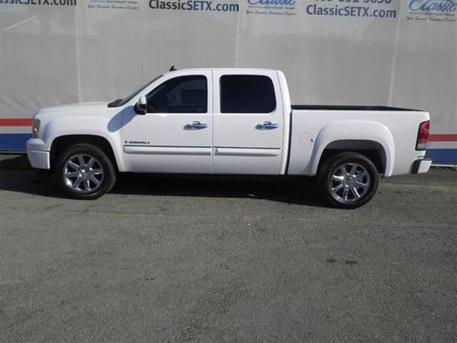 2008 GMC Sierra 1500 EX Sedan 4D