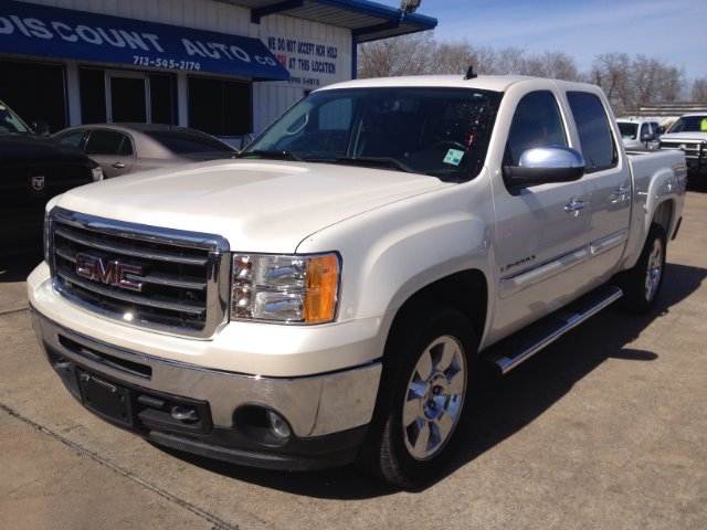 2009 GMC Sierra 1500 2WD Crew Cab 143.5