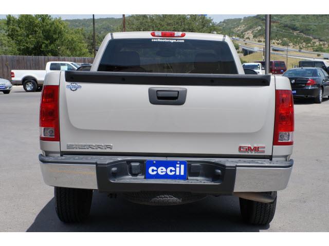 2009 GMC Sierra 1500 Luggage Rack