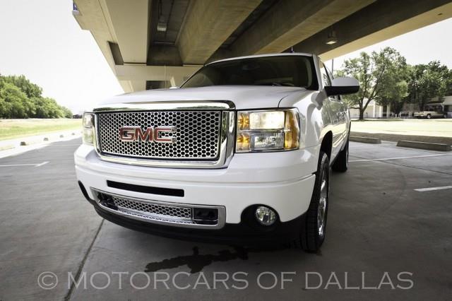 2009 GMC Sierra 1500 EX Sedan 4D