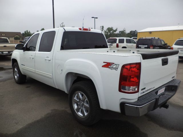 2010 GMC Sierra 1500 SLE Sierra 2WD