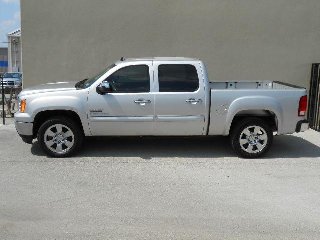 2011 GMC Sierra 1500 Evolution MR Sedan 4D