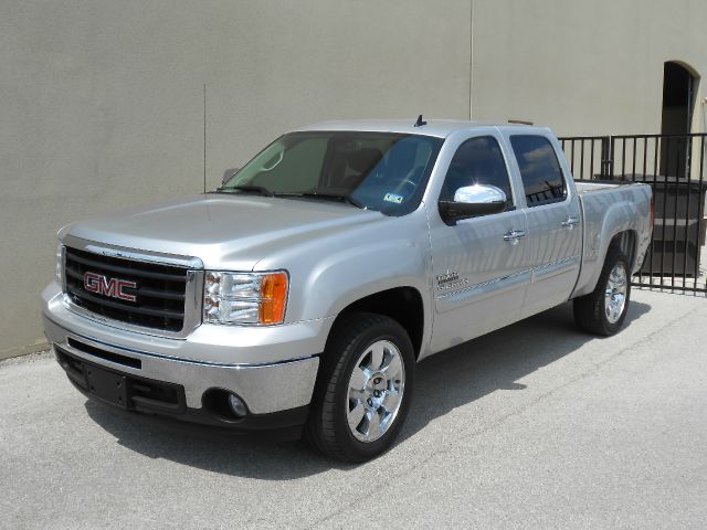 2011 GMC Sierra 1500 Evolution MR Sedan 4D