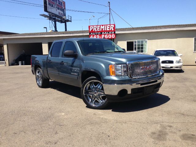 2011 GMC Sierra 1500 Slt-2nd Bench-4wd-sunroof-6 CD BOSE