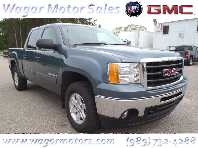 2011 GMC Sierra 1500 Premier 4.6L AWD