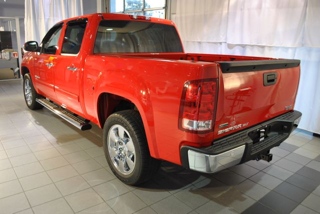 2011 GMC Sierra 1500 2WD Crew Cab 143.5