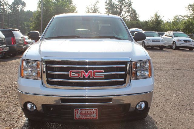 2012 GMC Sierra 1500 Evolution MR Sedan 4D