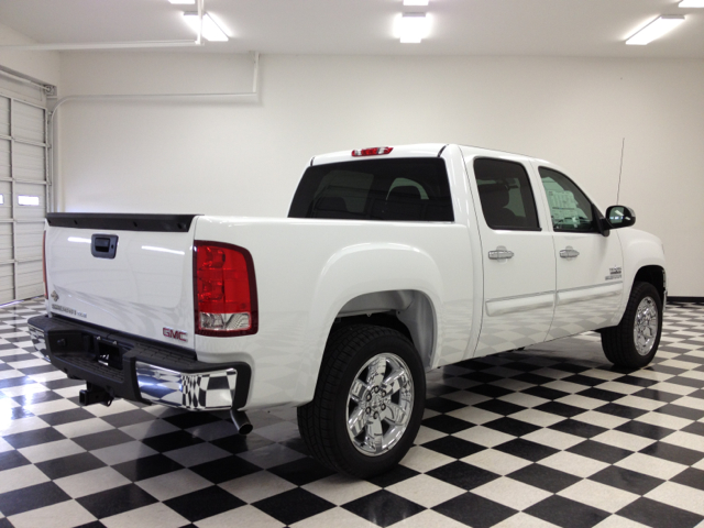 2013 GMC Sierra 1500 Evolution MR Sedan 4D