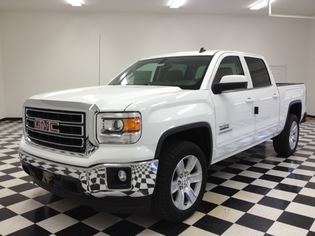 2014 GMC Sierra 1500 Slt-2nd Bench-4wd-sunroof-6 CD BOSE