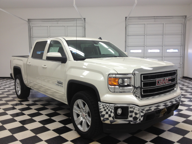 2014 GMC Sierra 1500 Slt-2nd Bench-4wd-sunroof-6 CD BOSE