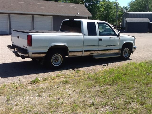 1994 GMC Sierra 2500 Signature Limited Sedan