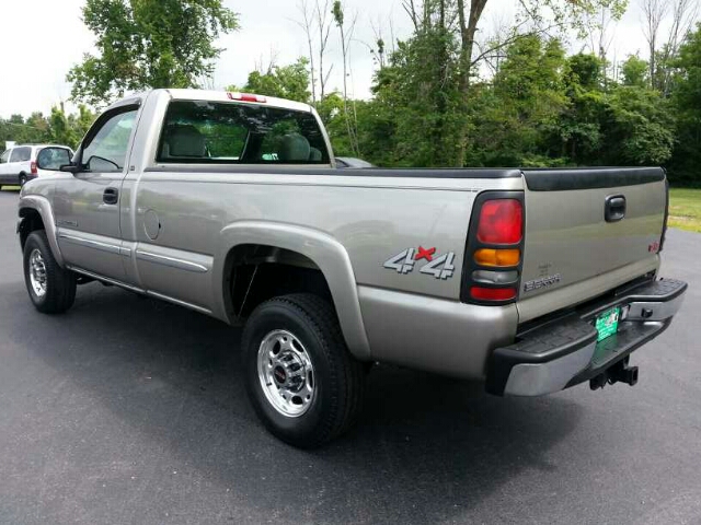 2001 GMC Sierra 2500 IROC Z