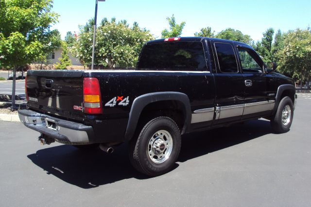 2002 GMC Sierra 2500 SLT