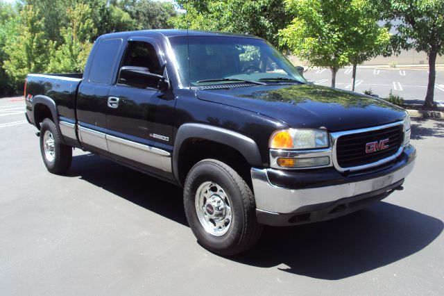 2002 GMC Sierra 2500 SLT