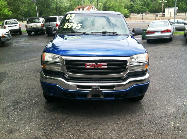 2003 GMC Sierra 2500 Cloth Buckets