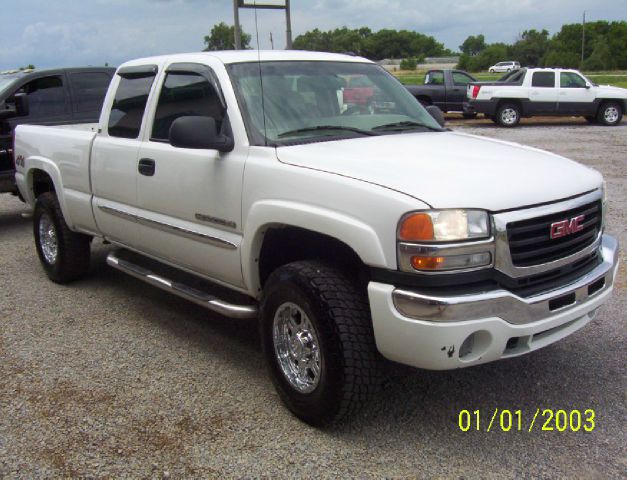 2003 GMC Sierra 2500 Slt-2nd Bench-third-autoride-moon-tv/dvd-4wd-6 CD